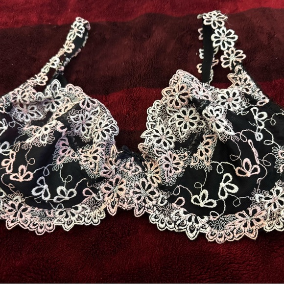 La vie en rose Lace Brand new embroided Bra - Picture 8 of 16